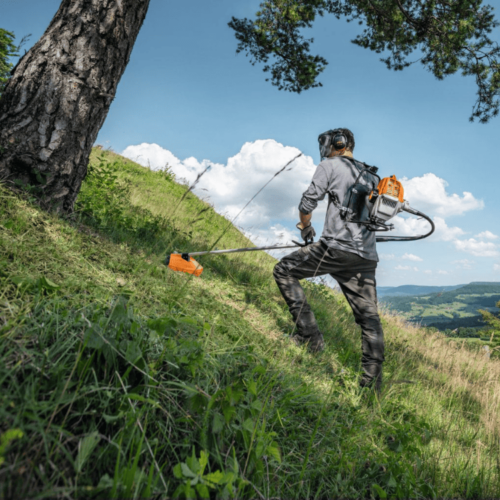 STIHL FR-230 2.1 HP Petrol Backpack Brush Cutter with Autocut and 2T Grass Cutting Blade - Image 4